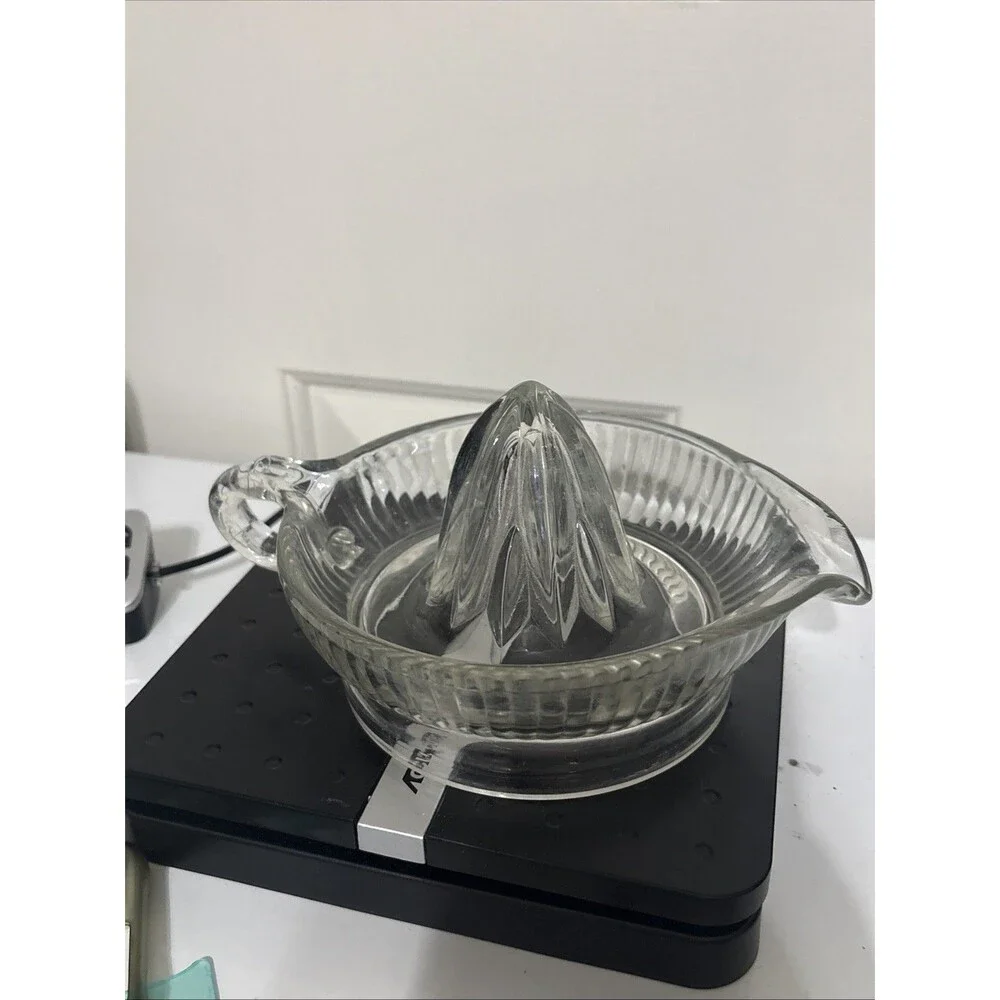 Vintage Clear Glass Juicer Reamer Manual Press Citrus with Handle Spout